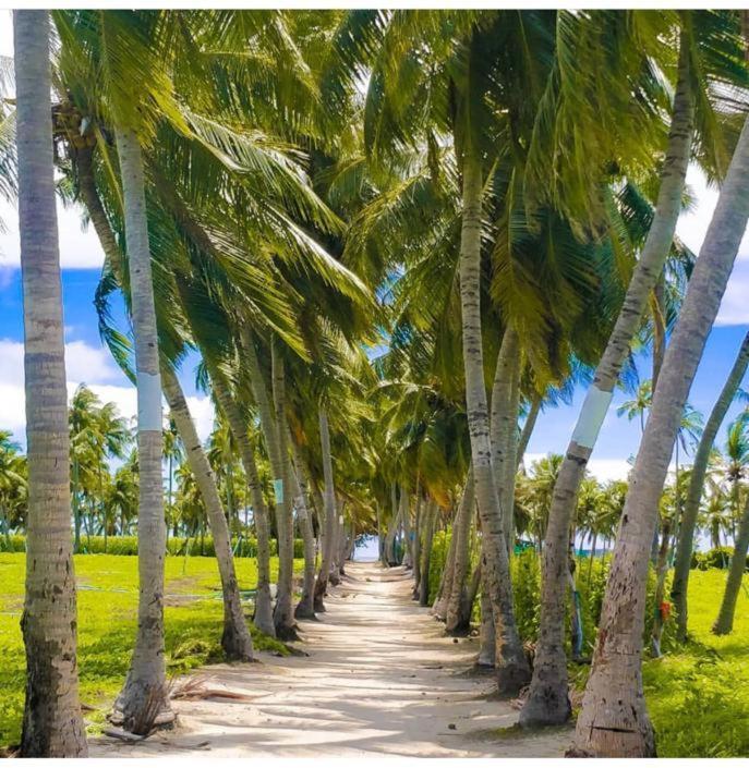 Готель Kingsway Thoddoo Maldives Екстер'єр фото