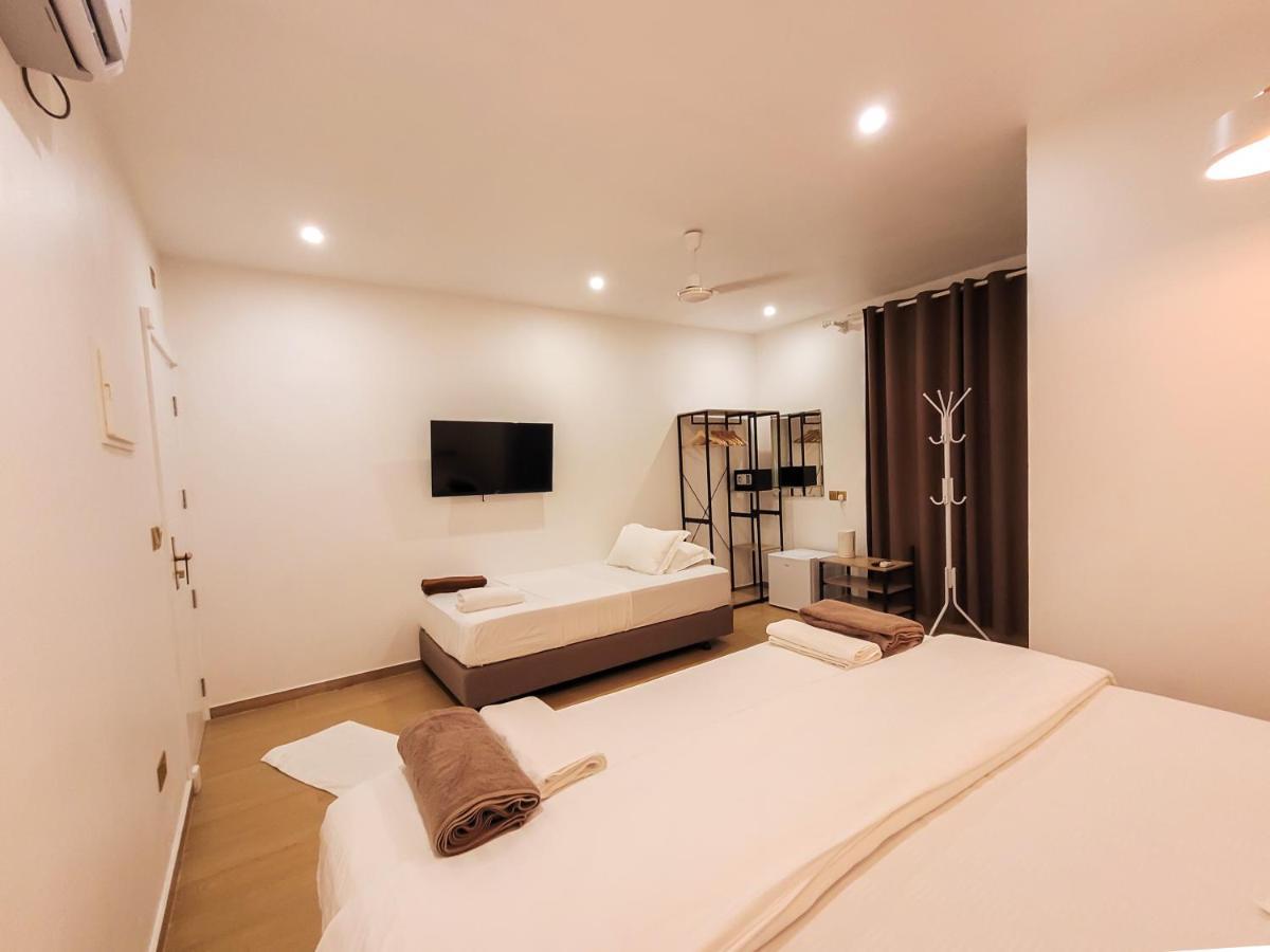 Готель Kingsway Thoddoo Maldives Екстер'єр фото